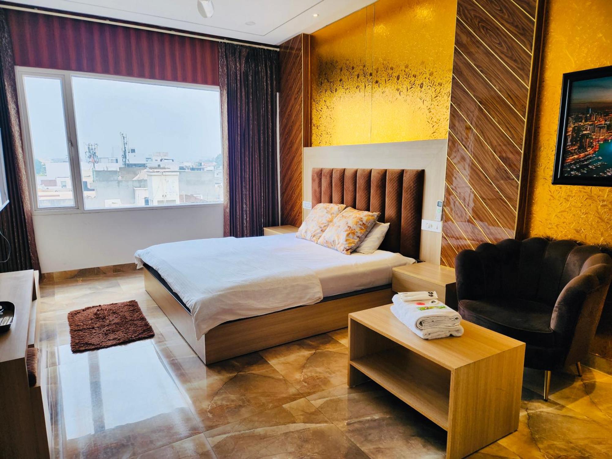 Holidayvilla & Suites Amritsar- Green Avenue Bagian luar foto